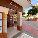 Апартаменти Plaza Marina Living By Casasol Нерха