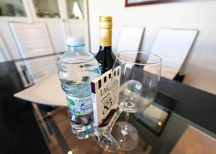 Plaza Marina Living By Casasol ネルハ