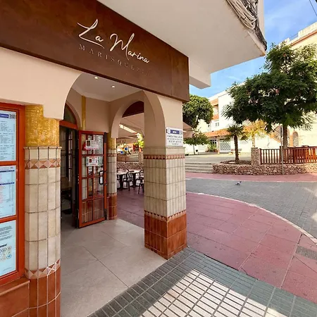 Lägenhet Plaza Marina Living By Casasol Nerja